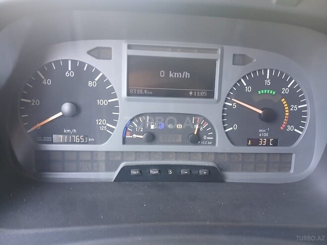 Mercedes Atego 818-8