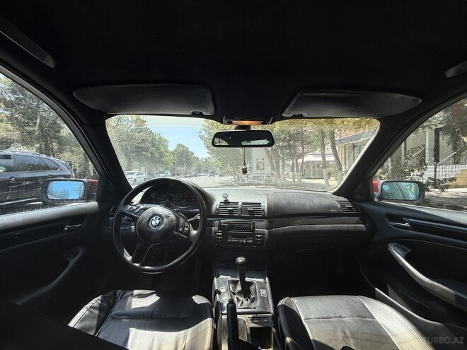 BMW 320-2