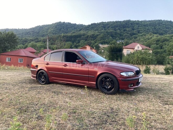 BMW 320-7