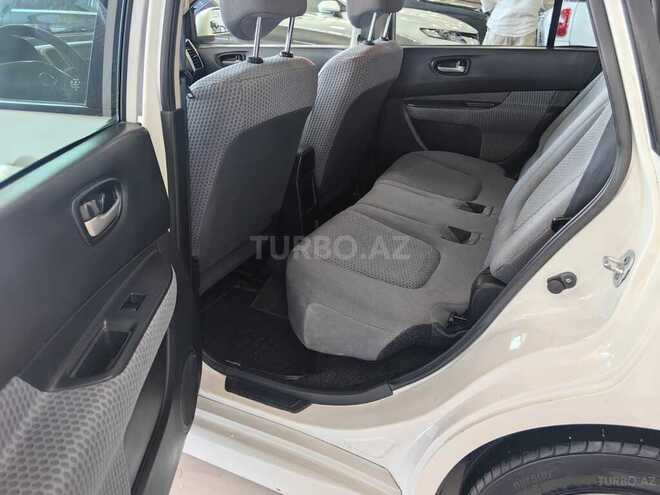 Nissan Wingroad-13