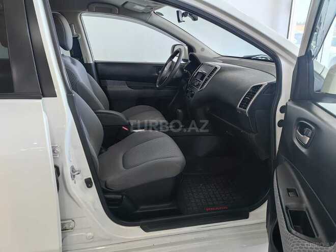 Nissan Wingroad-16