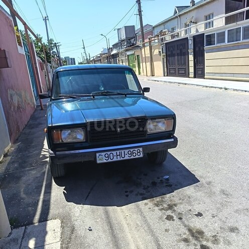 LADA (VAZ) 2107-1