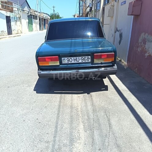 LADA (VAZ) 2107-2