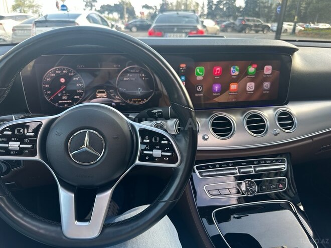 Mercedes E 300-3