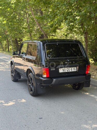 LADA (VAZ) Niva-6