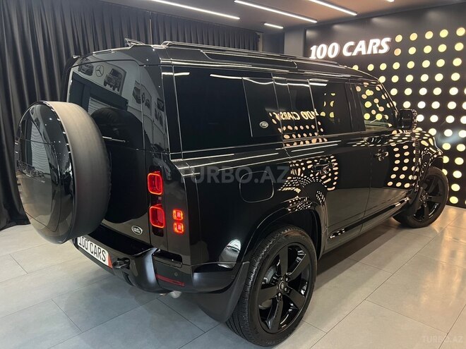 Land Rover Defender-4