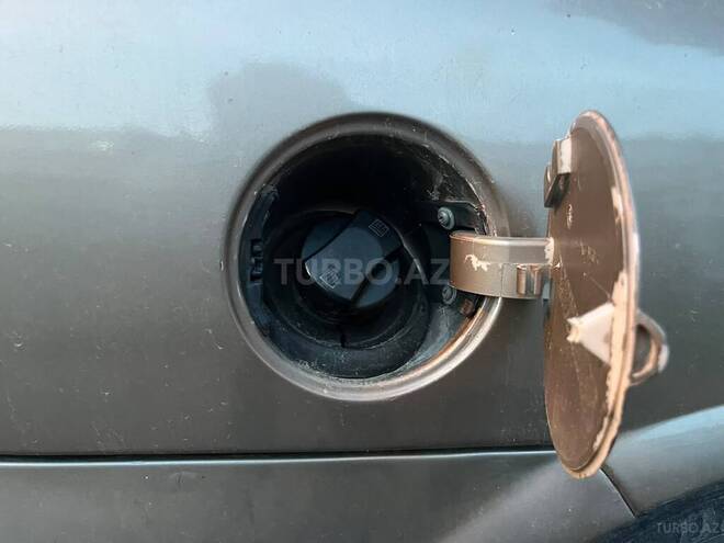 Opel Vectra-11