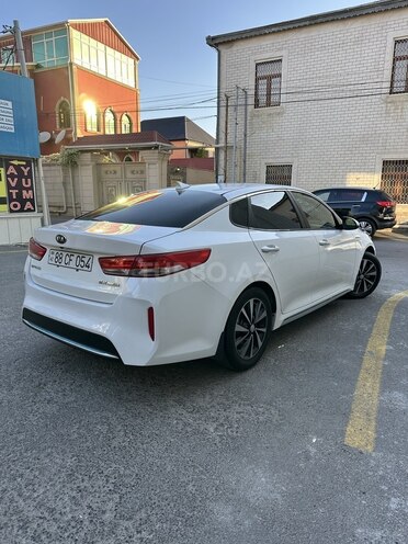 Kia Optima-13