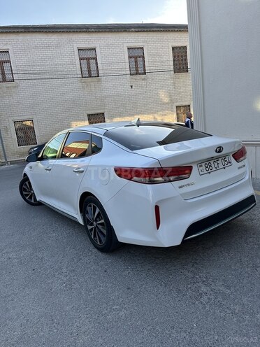 Kia Optima-2