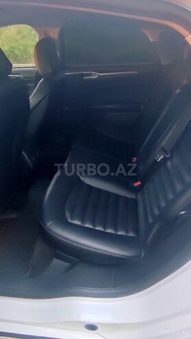 Ford Fusion (North America)-13