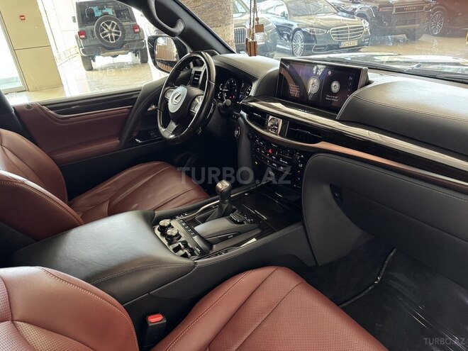 Lexus LX 450d-19