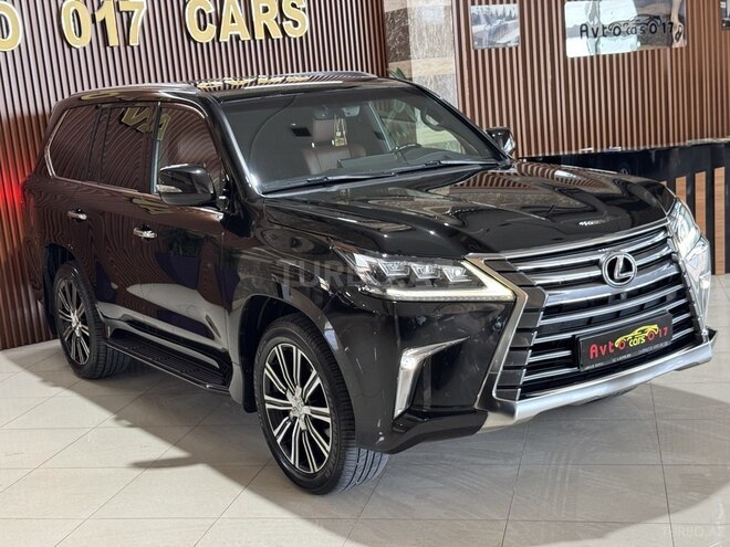 Lexus LX 450d-3