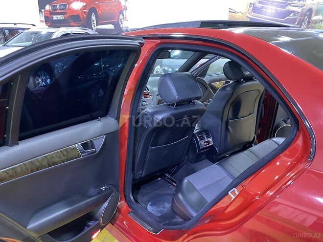 Mercedes C 250-12