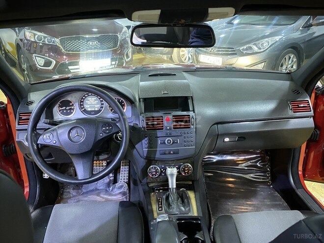 Mercedes C 250-9