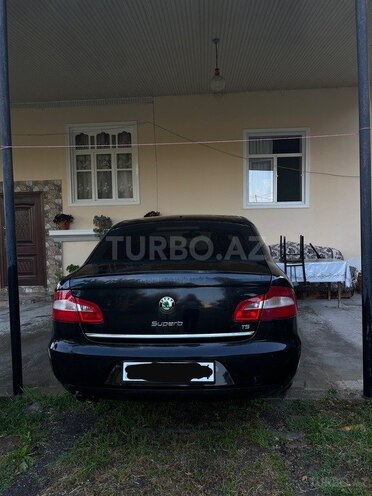 Skoda Superb-2