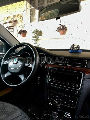 Skoda Superb-9