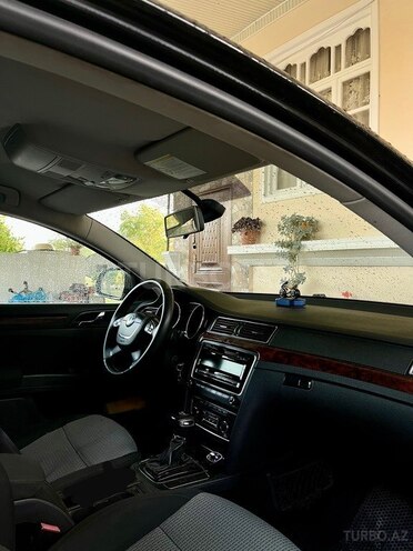 Skoda Superb-10