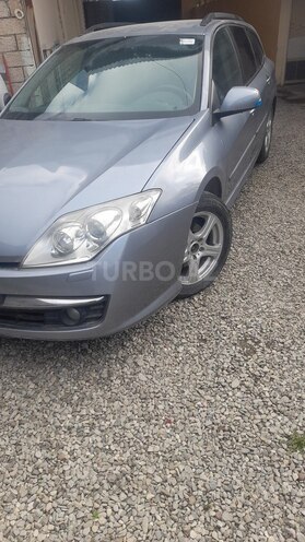 Renault Laguna-9