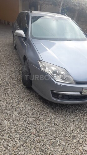 Renault Laguna-8