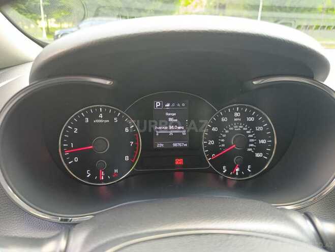 Kia Forte-13