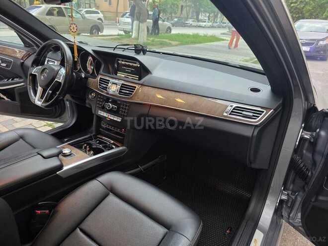 Mercedes E 250 4MATIC-3