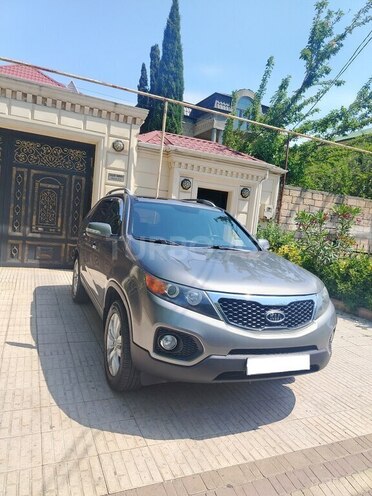 Kia Sorento-8