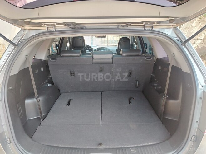 Kia Sorento-13