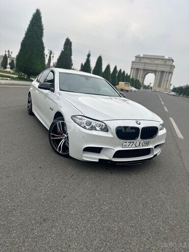 BMW 520-2