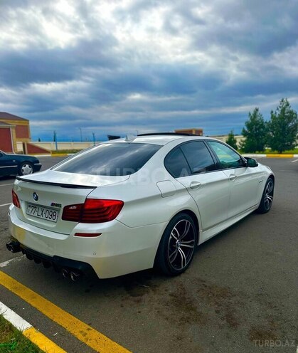 BMW 520-9