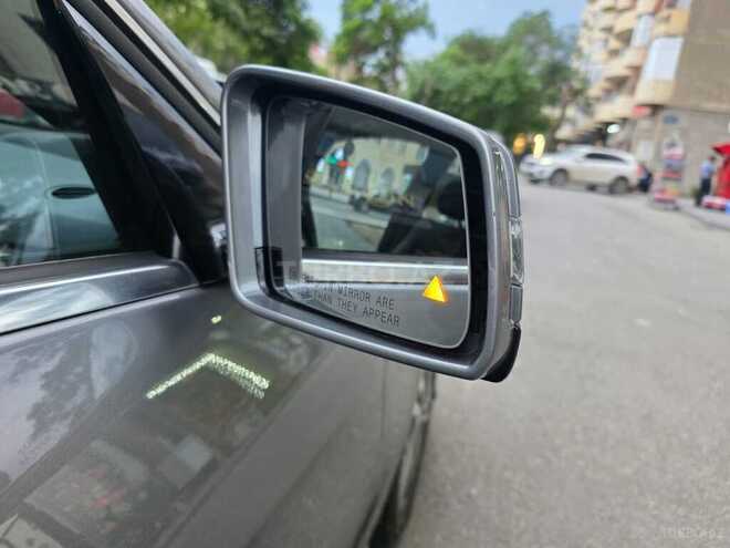 Mercedes E 250 4MATIC-18