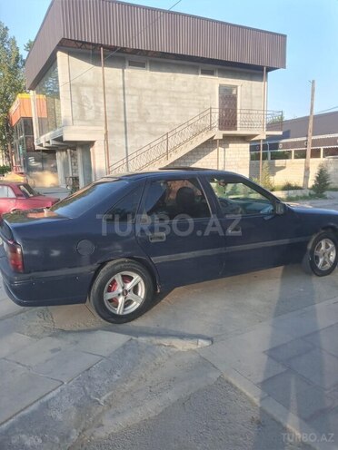 Opel Vectra-2