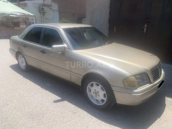 Mercedes C 180-7