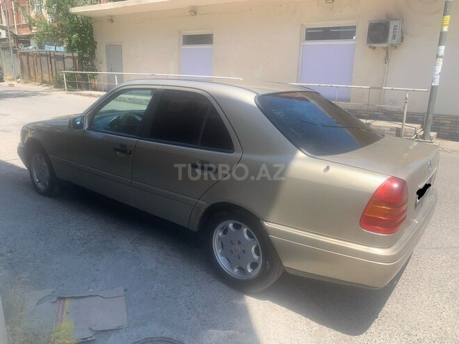 Mercedes C 180-3