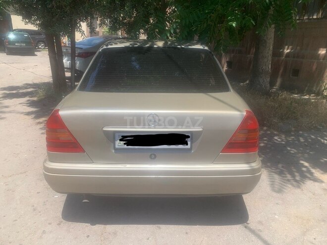 Mercedes C 180-10