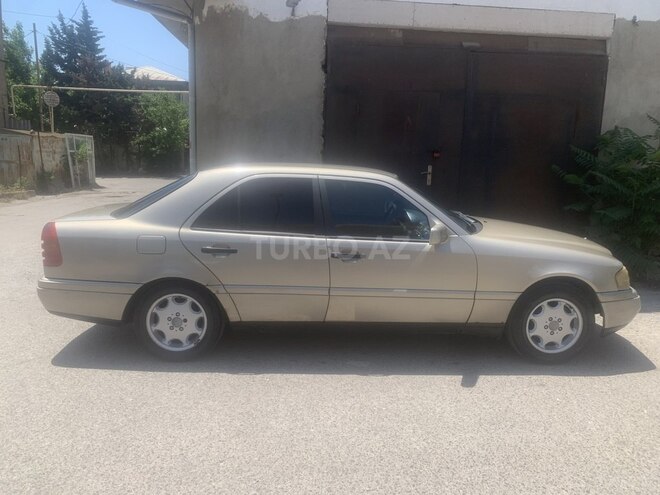 Mercedes C 180-5