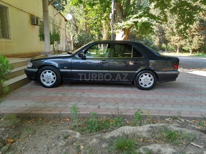 Mercedes C 180-6