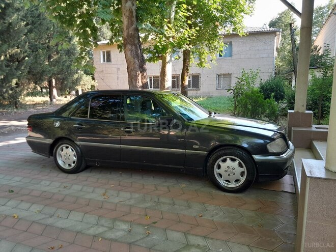 Mercedes C 180-5