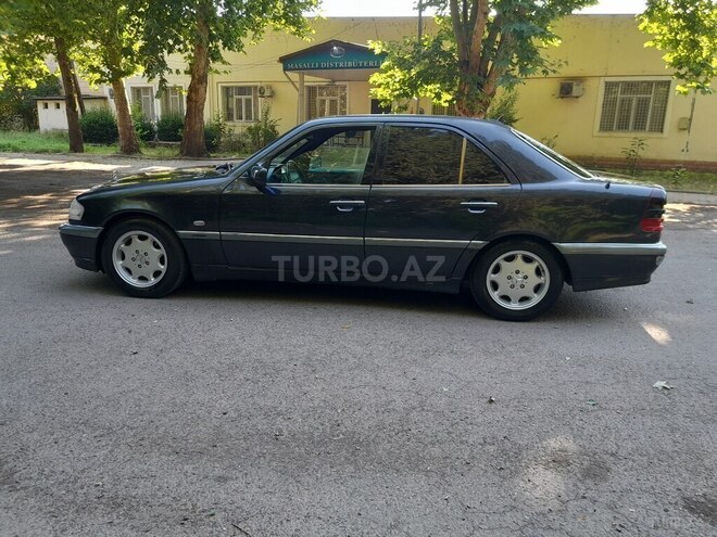 Mercedes C 180-15