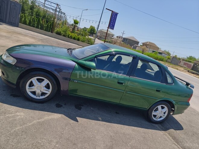 Opel Vectra-9