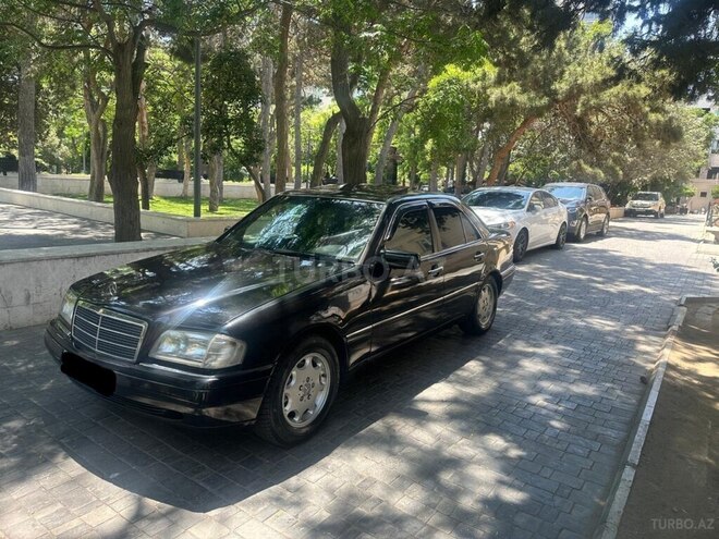 Mercedes C 200-3