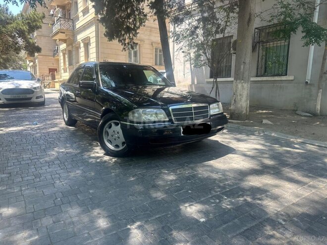 Mercedes C 200-4