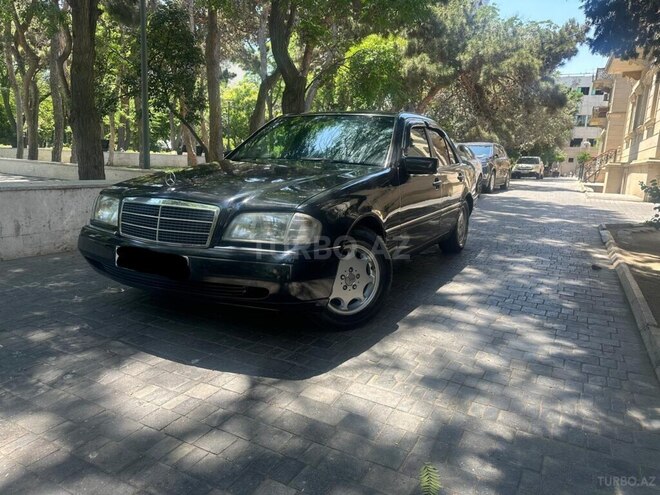 Mercedes C 200-2