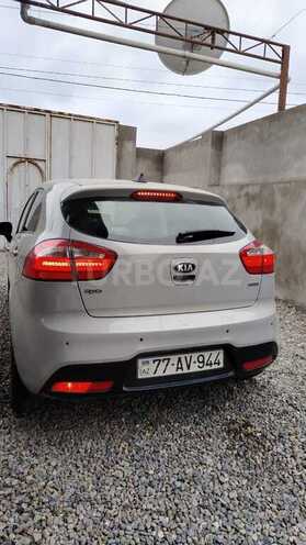 Kia Rio-7