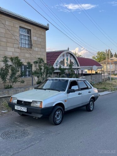 LADA (VAZ) 21099-3