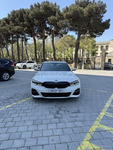 BMW 330-1