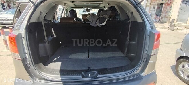 Kia Sorento-15