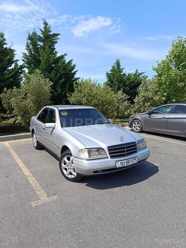 Mercedes C 180-5