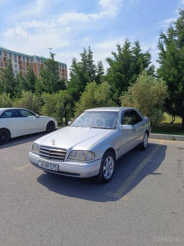 Mercedes C 180-6