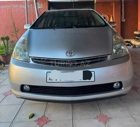 Toyota Prius-1