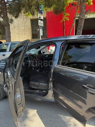 Ford Focus-4